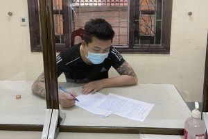 Bắt đối tượng lừa “chạy án” chiếm đoạt 450 triệu đồng