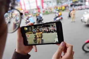 Người dân muốn quay phim, chụp ảnh CSGT cần lưu ý điều gì?