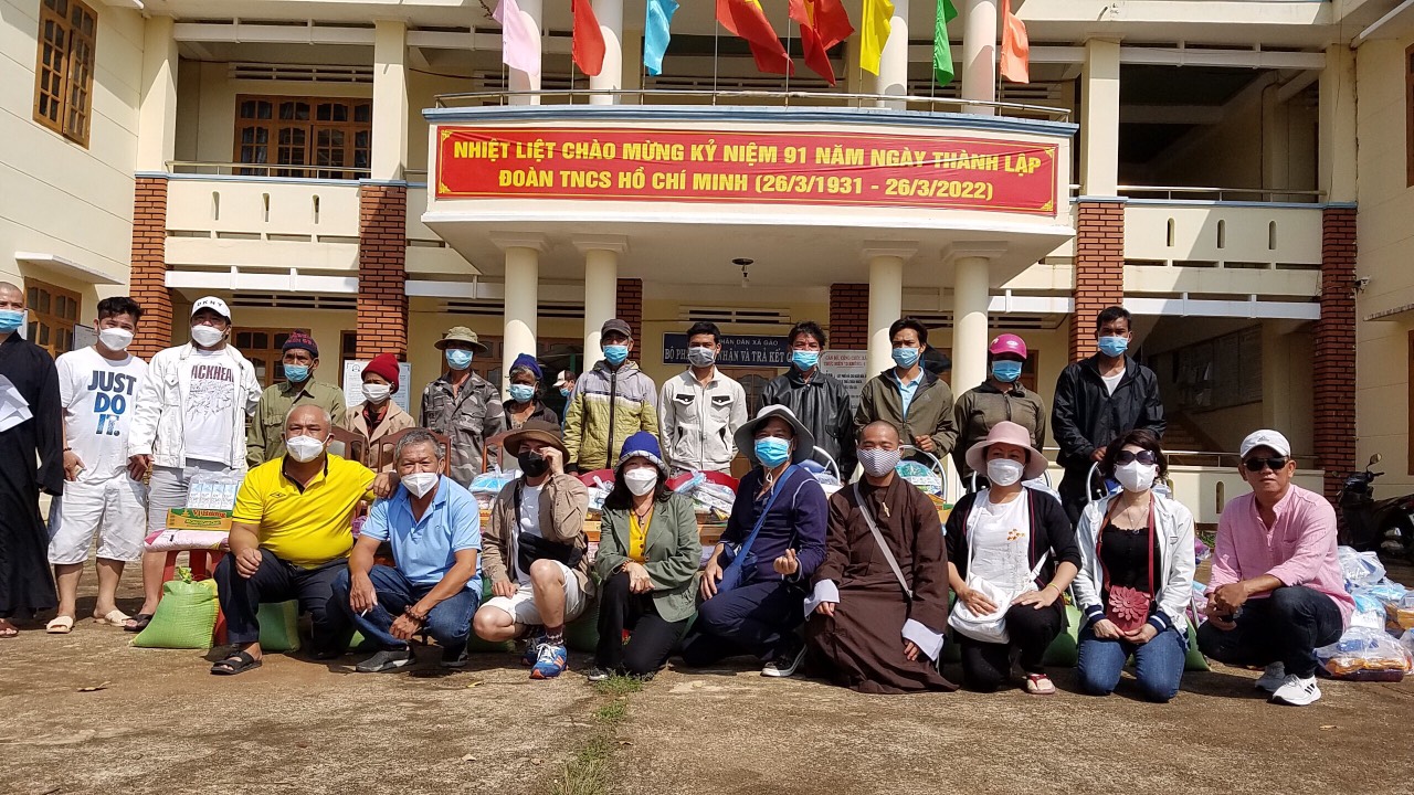 z3353684638704 0017cb32ab9c1e1a0e9d50e02e906483