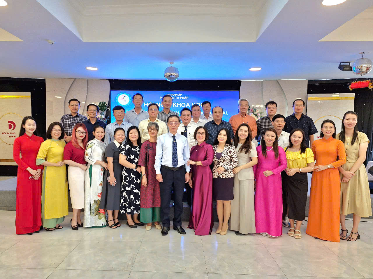 Lưu niệm