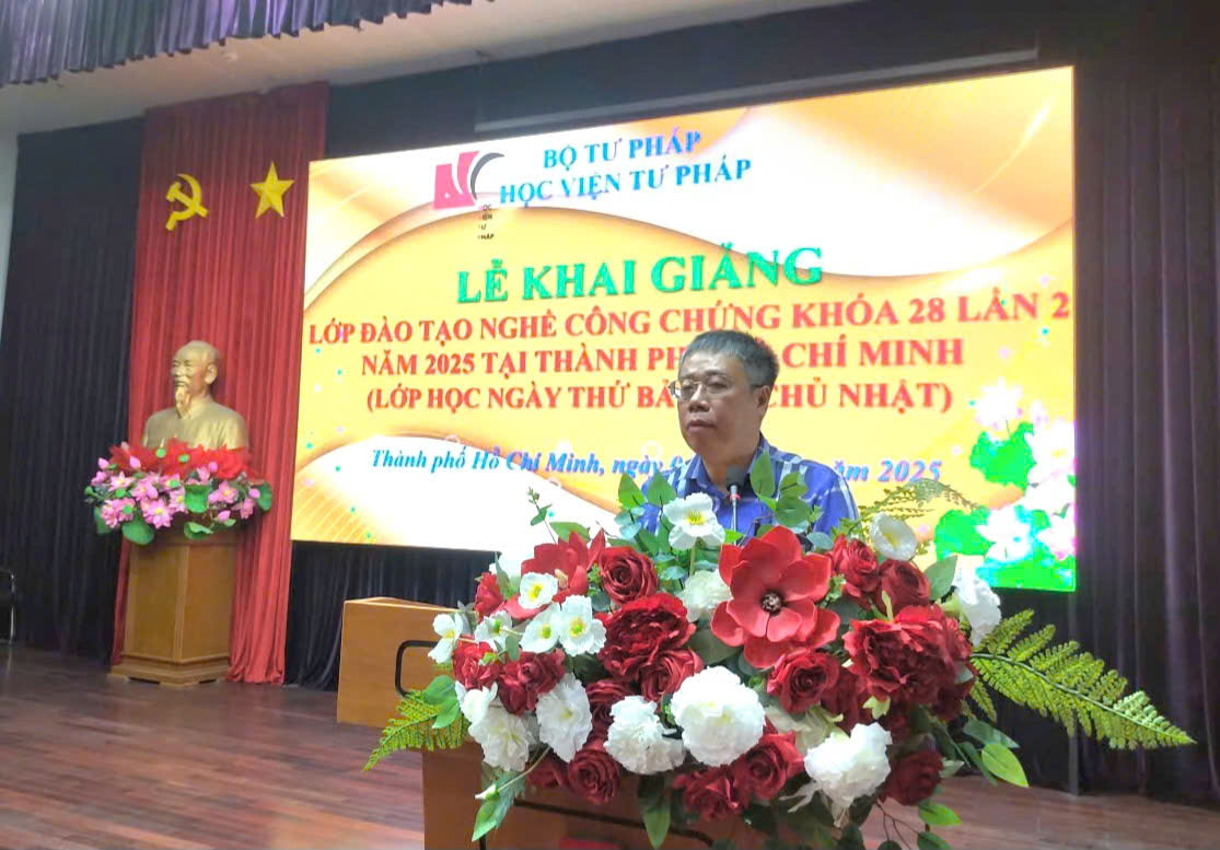 4 CCV Vũ Việt Hoàn